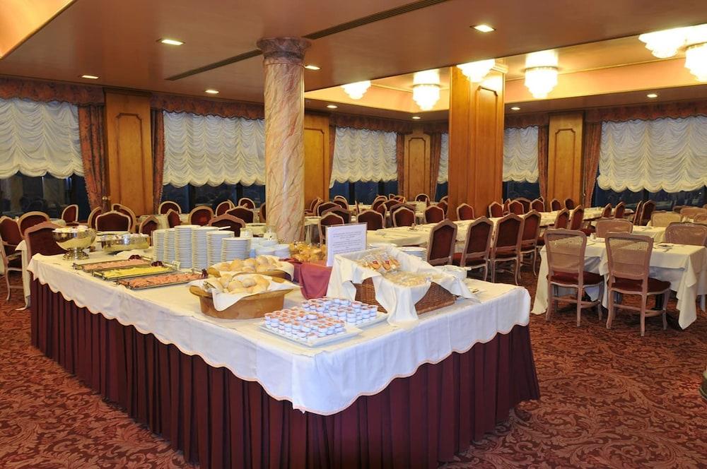 Russott Hotel Mestre Ngoại thất bức ảnh